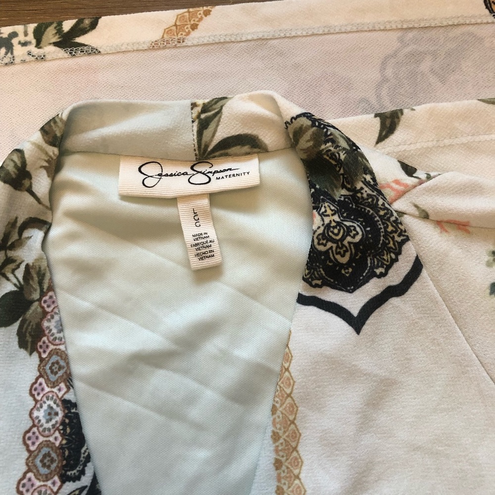 Jessica Simpson Maternity Dress - Picture 3 of 3